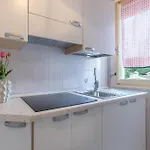 Guesthost - Lido Escape With Balcony X5! Apartamento Lido di Pomposa