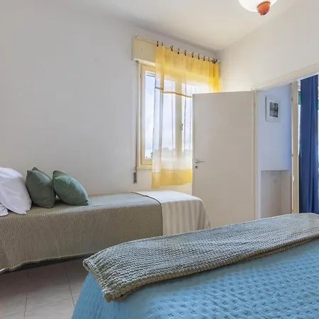 Lido Escape With Balcony X5! * Lido di Pomposa