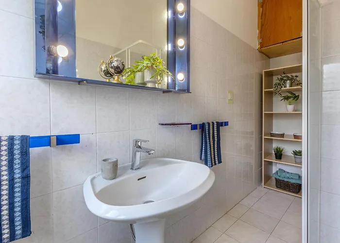 Guesthost - Lido Escape With Balcony X5! Апартаменты